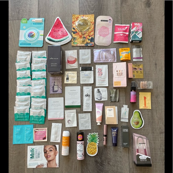 Other - Lot of 64 Samples/Beauty Items